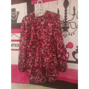 Open back floral romper S